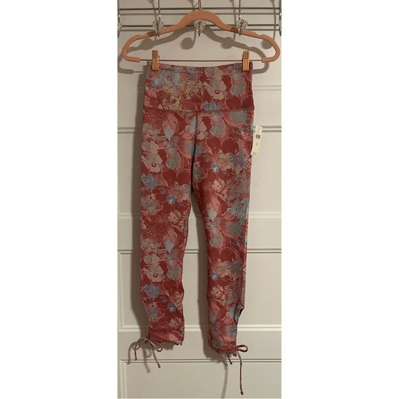 Anthropologie Daily Practice Pink Floral Allie Leggings NWT SZ XS and S - Picture 3 of 11